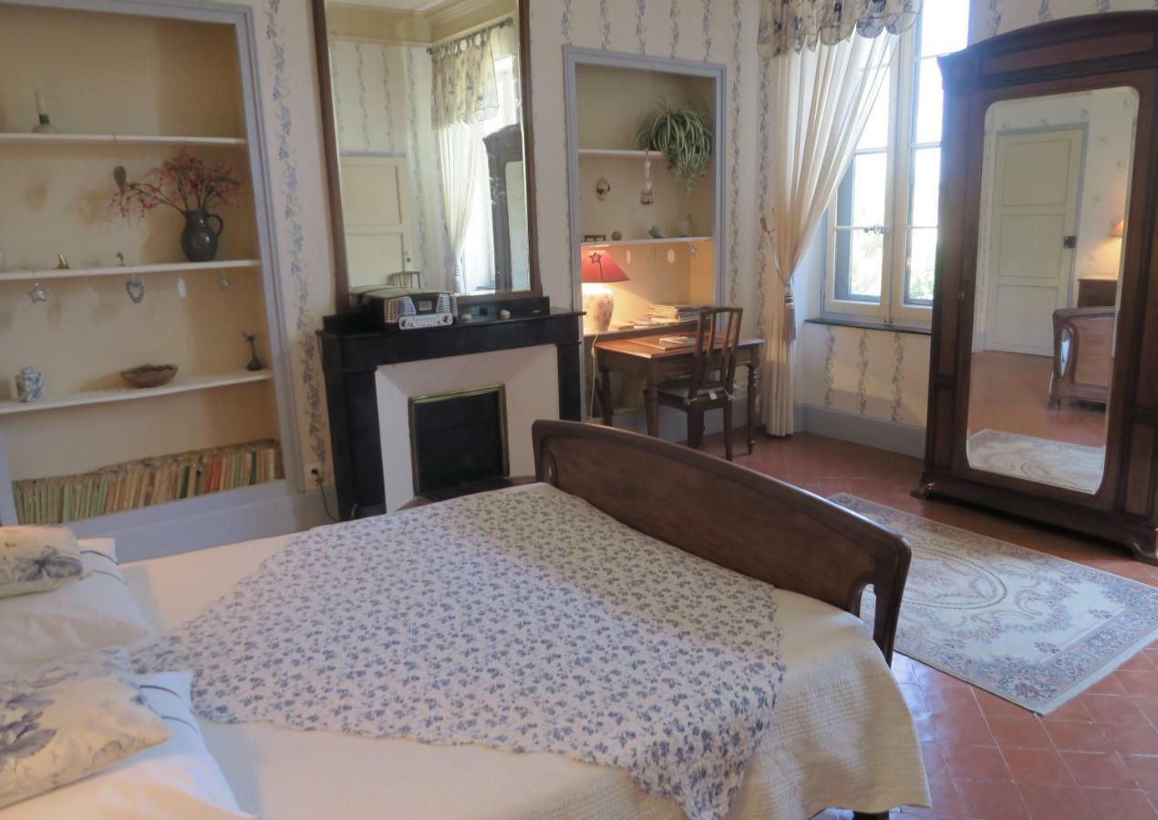 Bed and Breakfast Le Domaine De Fraissinet Ouveillan Exterior foto