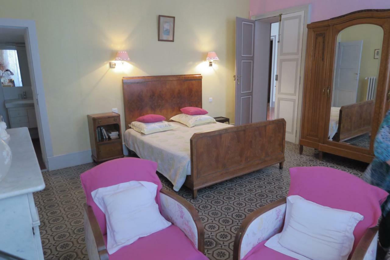 Bed and Breakfast Le Domaine De Fraissinet Ouveillan Exterior foto